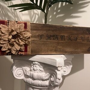 Rustic Thankful Wooden Sign with Burlap Flower